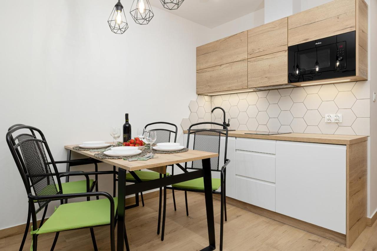 Apartamenty Zielona 11 By Noclegi Renters ミエンジボジェ エクステリア 写真