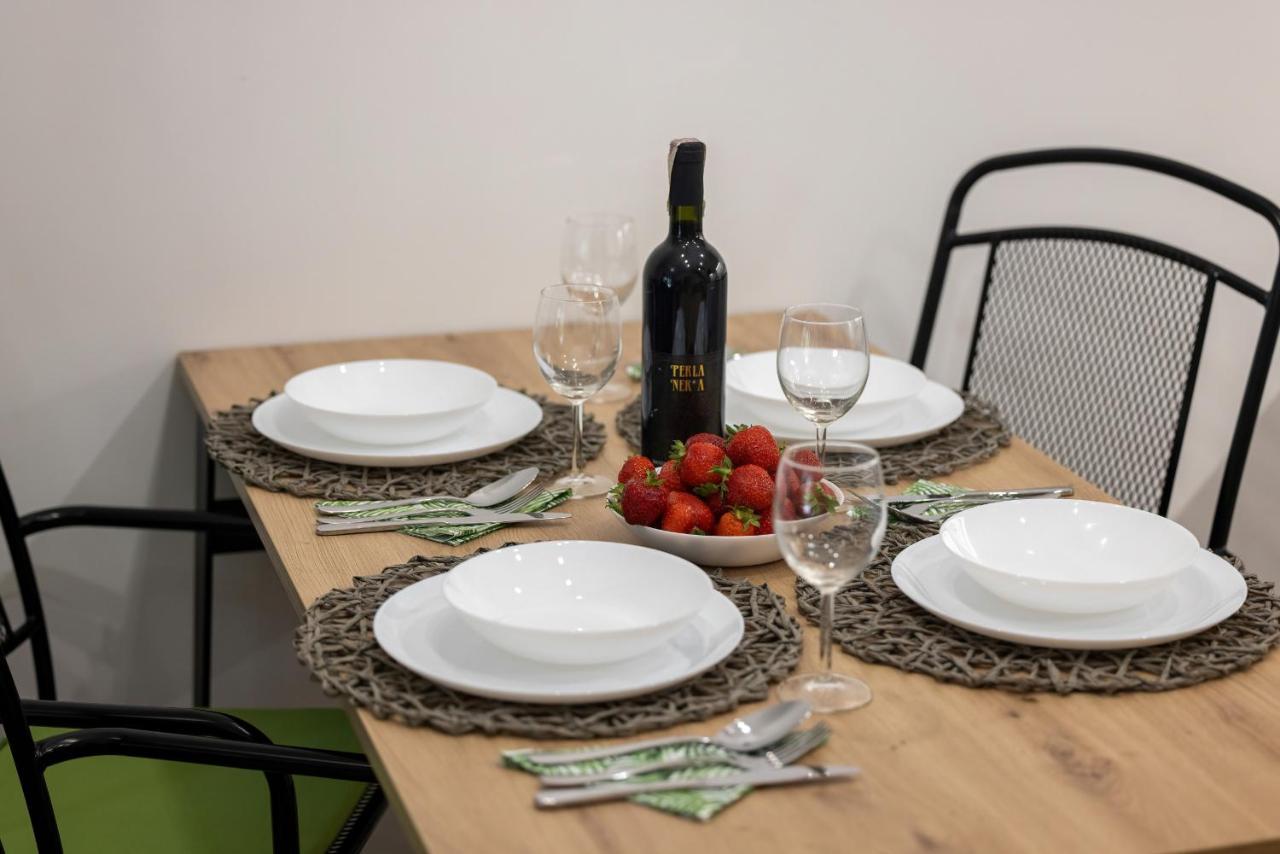 Apartamenty Zielona 11 By Noclegi Renters ミエンジボジェ エクステリア 写真