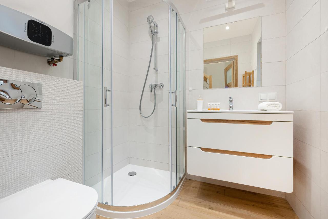 Apartamenty Zielona 11 By Noclegi Renters ミエンジボジェ エクステリア 写真